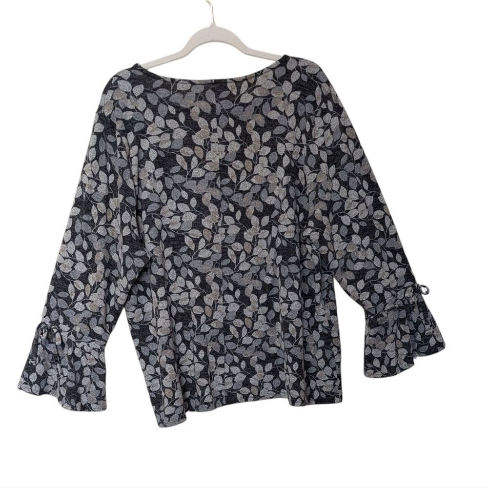 Style & Co knit top women's 3X leaf print lantern sleeve scoop neck plus - Picture 2 of 10